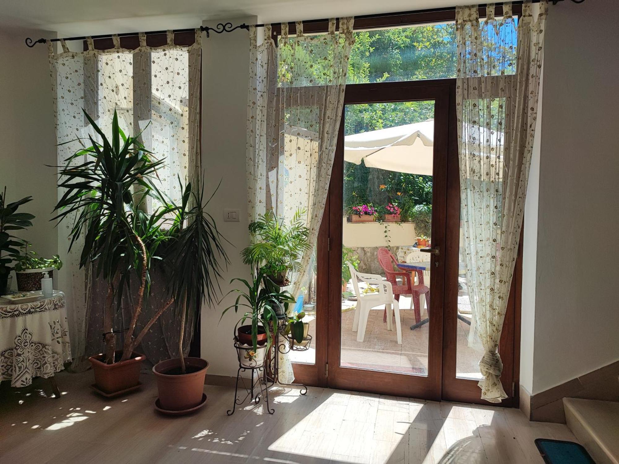 Amoroso'S House, Affittacamere Caramanico Terme Bagian luar foto