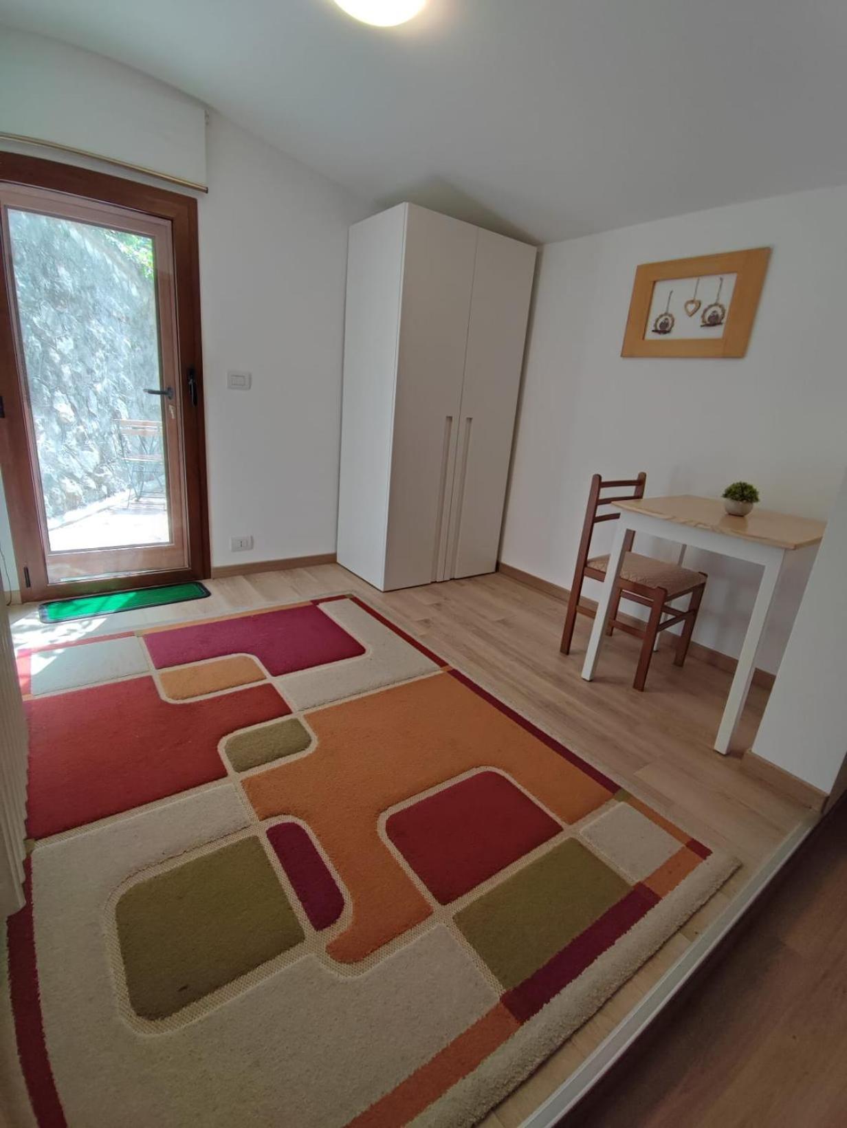 Amoroso'S House, Affittacamere Caramanico Terme Bagian luar foto